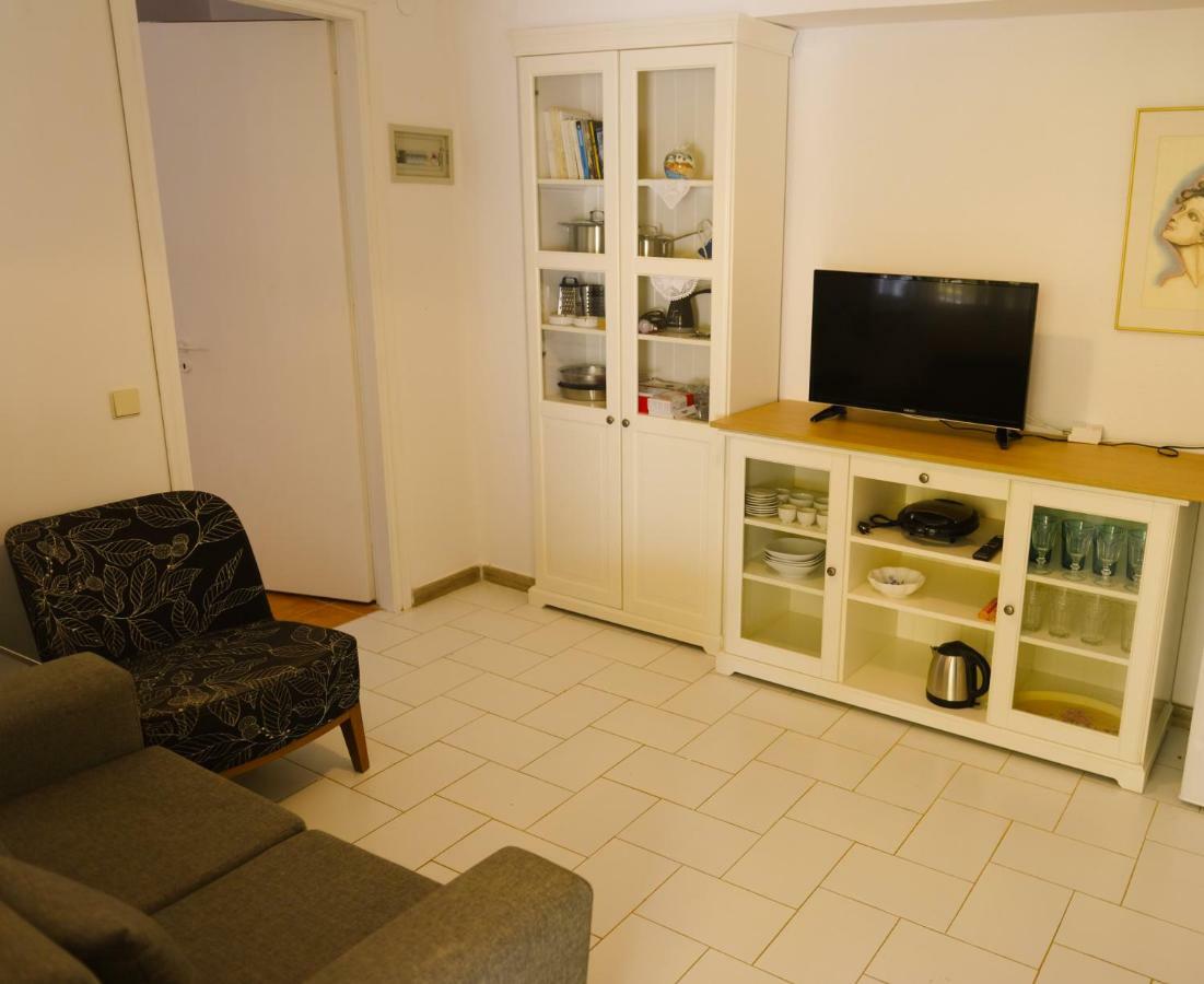 House With Garden Near The Sea Apartment Agia Efimia Bagian luar foto