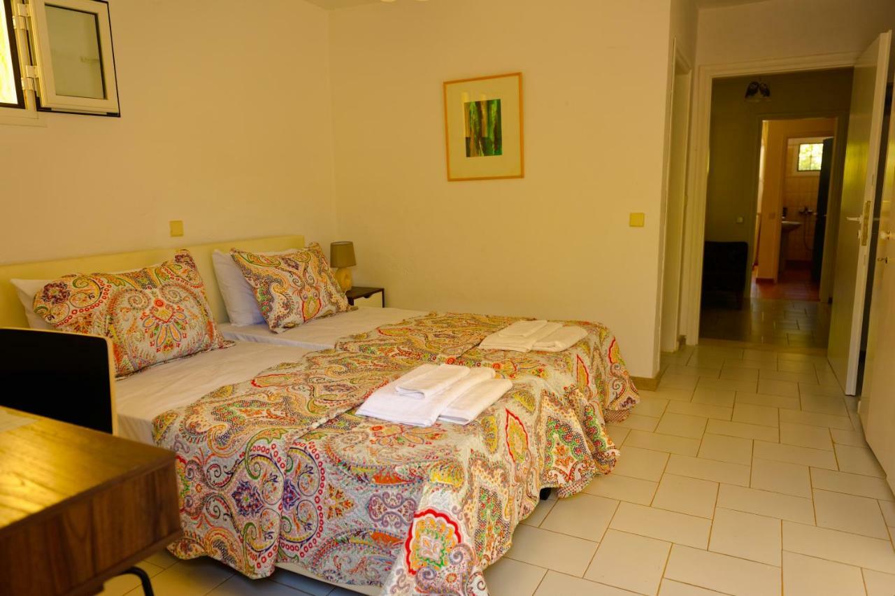 House With Garden Near The Sea Apartment Agia Efimia Bagian luar foto